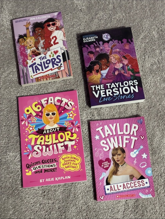 Other - Set of four Taylor Swift inspired books
LOOKING FOR OFFERS
